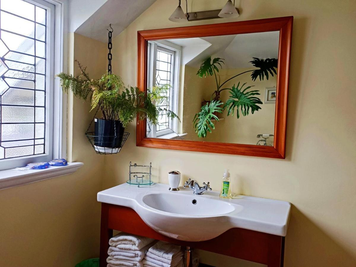 100 Year Old English Character House Hotel Timaru Buitenkant foto